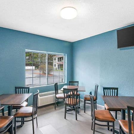 Quality Inn Queensbury Esterno foto