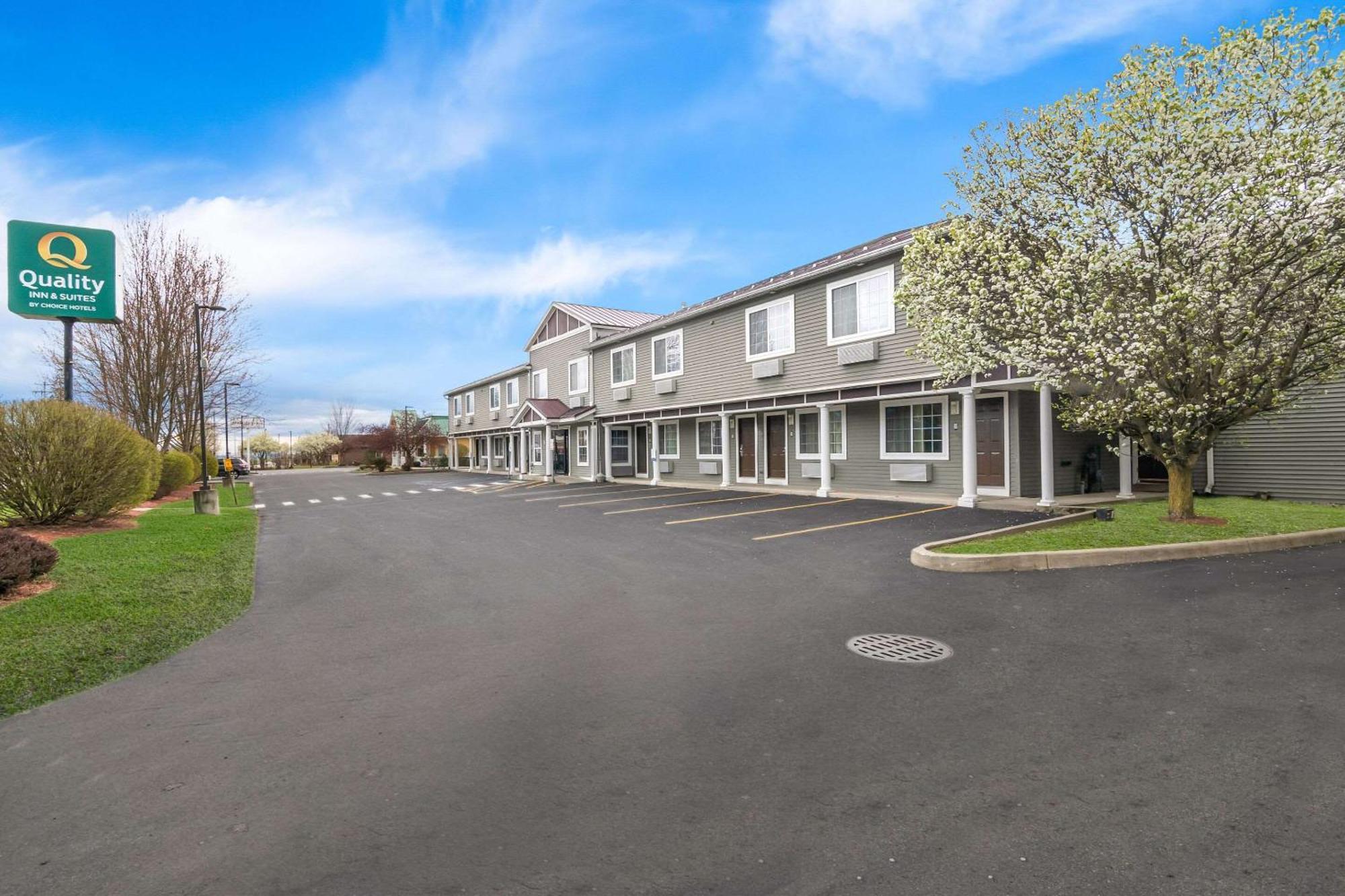Quality Inn Queensbury Esterno foto